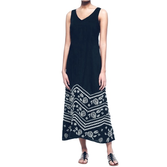 Johnny Was Dresses & Skirts - JOHNNY WAS Embroidered Petra Linen Maxi Dress